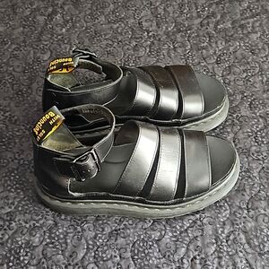 Dr Martens Clarissa 2 Sandal - black, sz USW8/UK6/EU38